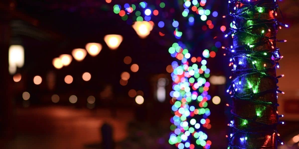 How to Plugin Christmas Lights Without Outdoor Outlet 5 Effective