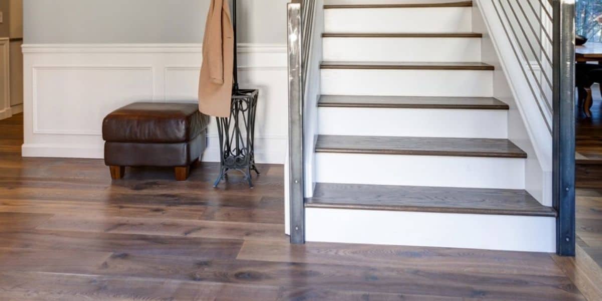 Vinyl Flooring Be Installed On Stairs, Can You Put Vinyl Sheet Flooring On Stairs