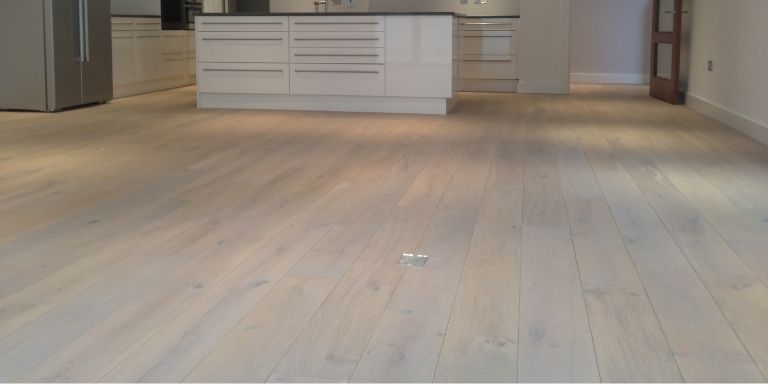 how much does it cost to install 1000 square feet of hardwood floors