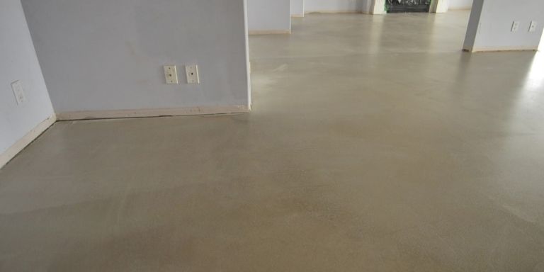 how to install carpet on concrete floor with glue
